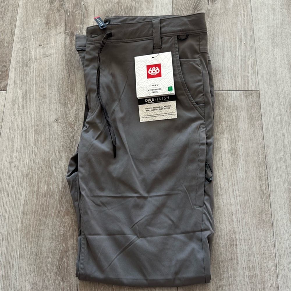 Men’s 686 everywhere pant 2  Slim Fit